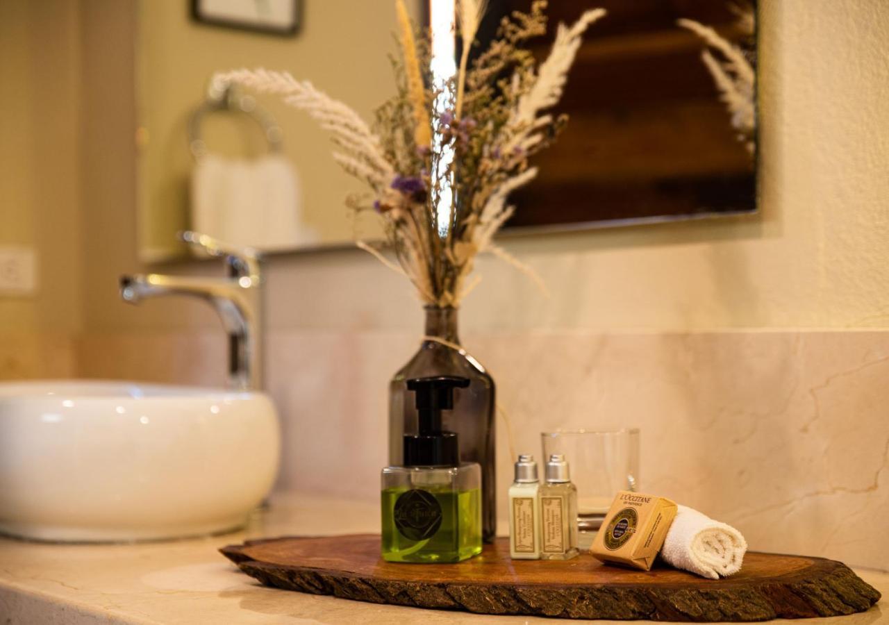 מלון בוריטאקה Gardenia Springs מראה חיצוני תמונה